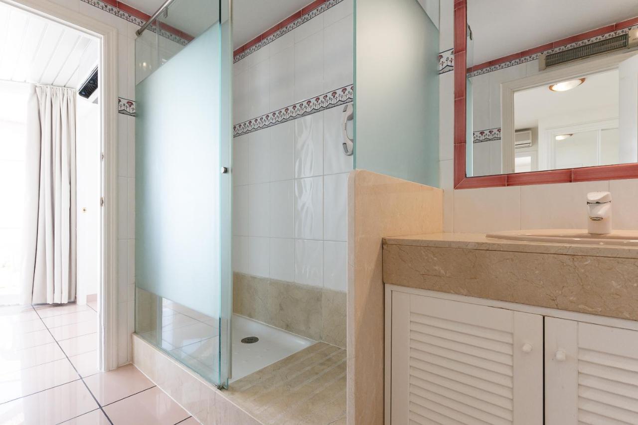 Uhc Center Apartments Salou Esterno foto