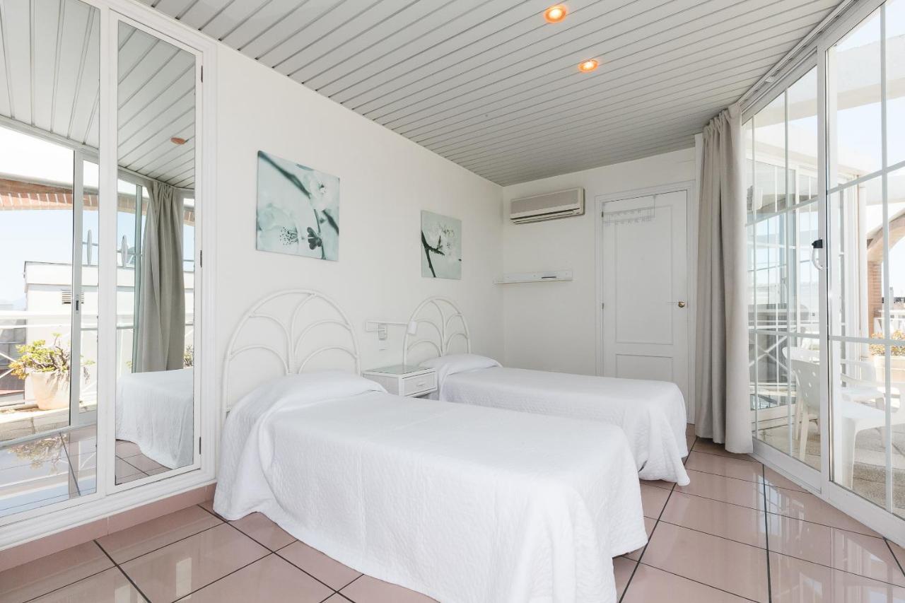 Uhc Center Apartments Salou Esterno foto