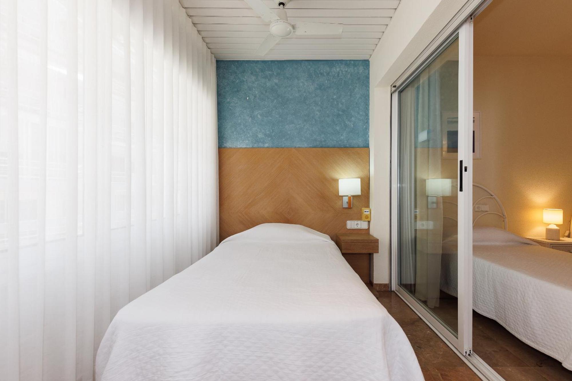 Uhc Center Apartments Salou Esterno foto
