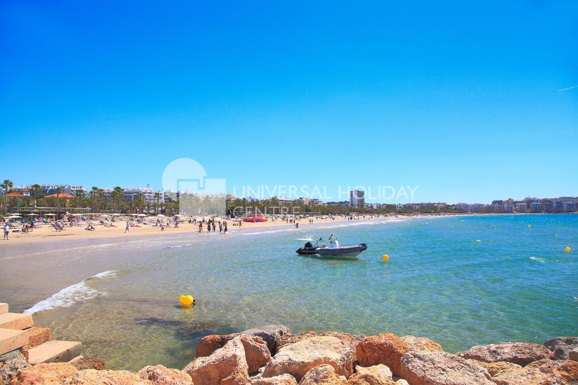 Uhc Center Apartments Salou Camera foto